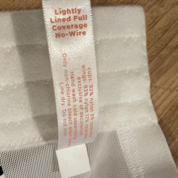 NWT Cacique Lane Bryant White floral lightly lined full coverage no wire bra 50D - Picture 2 of 5